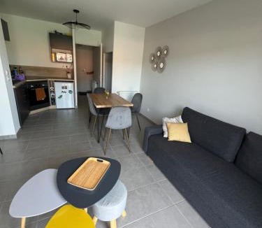La Riviere-Saint-Sauveur House | La maisonnette à 2 pas d Honfleur