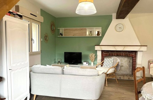 Saint-Georges-sur-Cher House | La Maison Agoméa