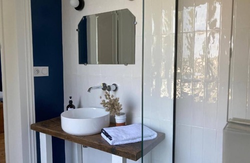 Centre Ville House | La Maison 19