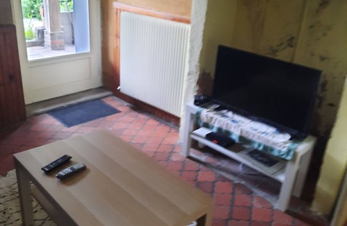 Orleat House | La Maison Ancienne à Orléat