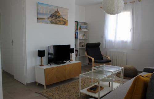 Moulins en Bessin House | La Maison Anthony