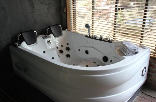 Pont-Remy House | La maison au fil du temps