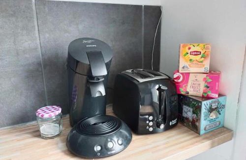 Henin-Beaumont Apartment | La maison aux escargots *Jacuzzi*