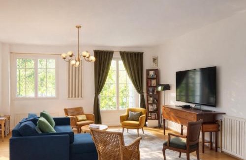 Saint-Cyr-sur-Loire House | La maison aux 5 nids