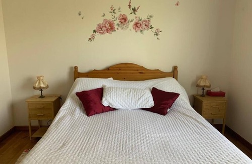 Vaux Hotel | La Maison aux Roses