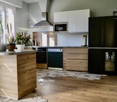 Espoey Villa | La Maison aux pieds des Pyrénées - Piscine d'exception de 25m
