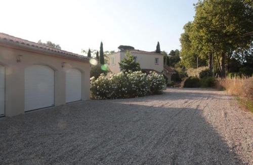 Bellegarde-du-Razes Villa | La Maison Barthélemy: Voie Verte et piscine