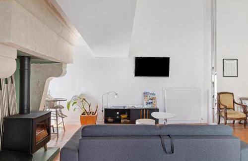 Vaudelnay House | La Maison Bellec0ur