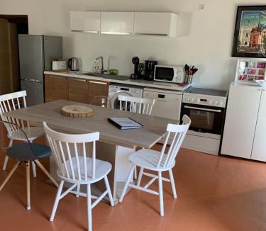 Vaudelnay Bed & Breakfast | La Maison BellecOur