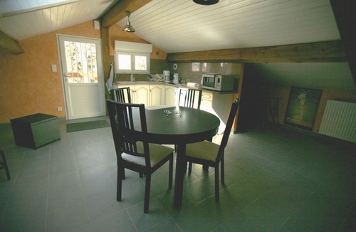 Lorp-Sentaraille Bed & Breakfast | La Maison Blanche