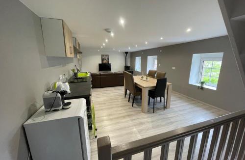 Nayemont-les-Fosses Apartment | La Maison Bleue, logement confortable au cœur des Vosges