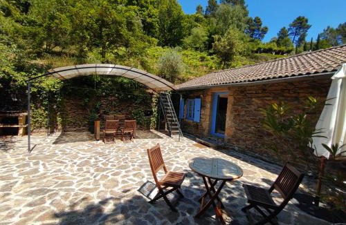Saint-Melany House | La Maison Bleue d'Ardèche