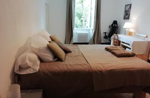 Cereste House | La maison Bleue