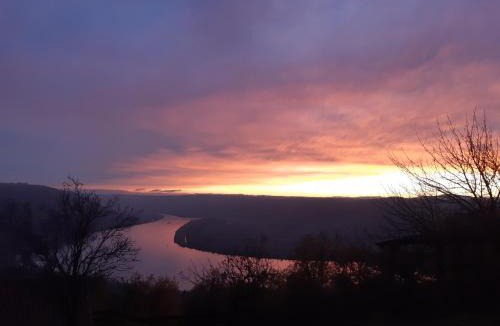 Ponsas House | la maison bleue