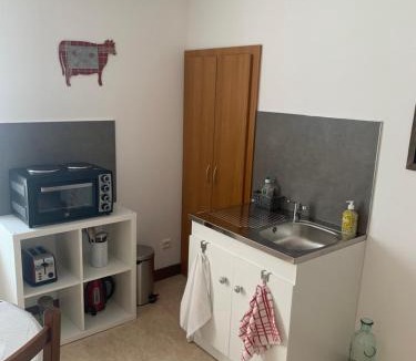 Remoncourt Apartment | La maison bleue