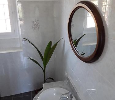 Rosieres Bed & Breakfast | La Maison Bleue