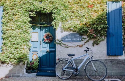 Villereal Bed & Breakfast | La Maison Bleue