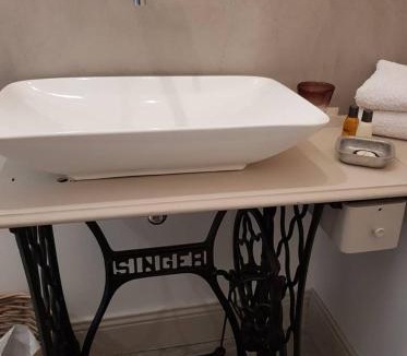 Villereal Bed & Breakfast | La Maison Bleue