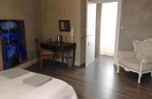 Trentemoult Bed & Breakfast | La Maison Bleue Trentemoult