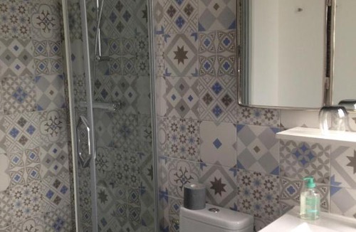 Trentemoult Bed & Breakfast | La Maison Bleue Trentemoult