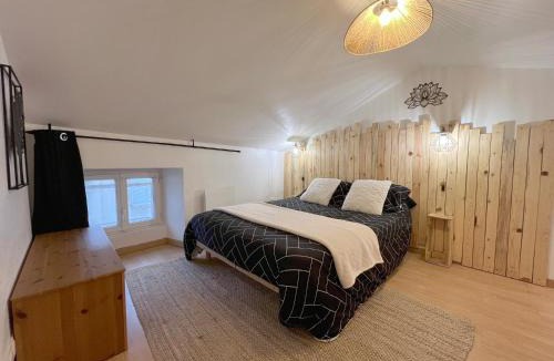 Cerizay Apartment | La Maison Bonheur - Authentique et Centrale