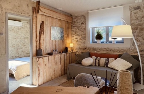 Les Vans House | LA MAISON BRUNO DI SALVIO