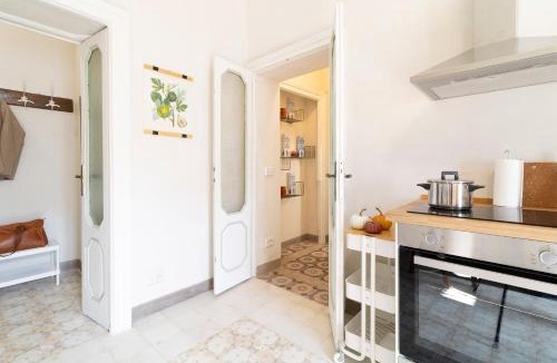 Abbiategrasso Apartment | La Maison Castello