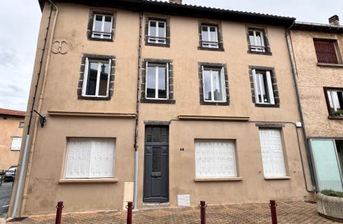 Pont-du-Chateau Apartment | La maison castelpontine studio 2