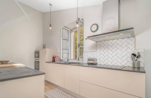 Lourmarin House | La Maison | Château Constantin