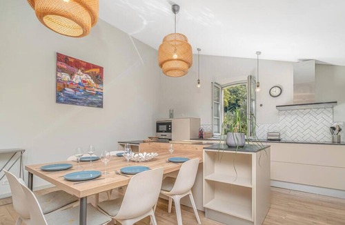 Lourmarin House | La Maison | Château Constantin