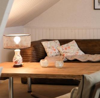 Thoury House | La Maison Chambourdine