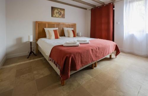 Thoury House | La Maison Chambourdine