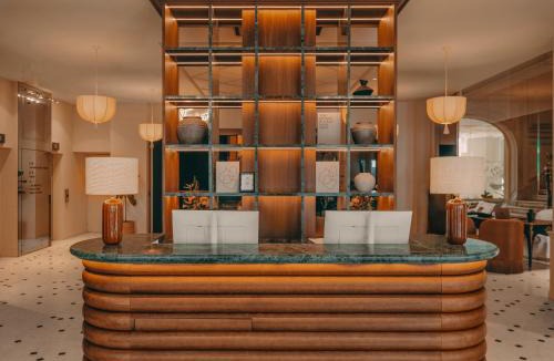 Champs-Elysees Hotel | La Maison Champs Elysées