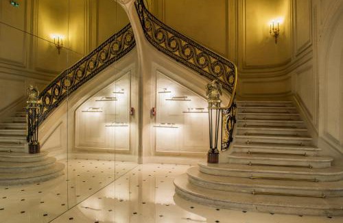 Champs-Elysees Hotel | La Maison Champs Elysées