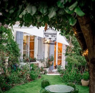 Chatellerault Bed & Breakfast | La Maison Charmante