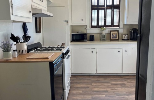 New Roads House | La Maison Chemin Neuf Charming Home Located Near False River in New Roads