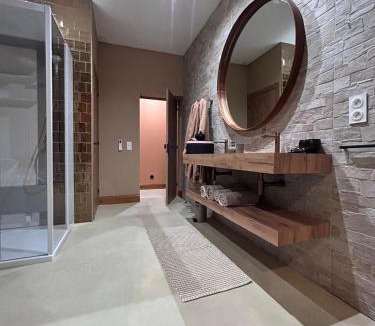 Torreilles Bed & Breakfast | La Maison Coloniale Suites privatives de prestige