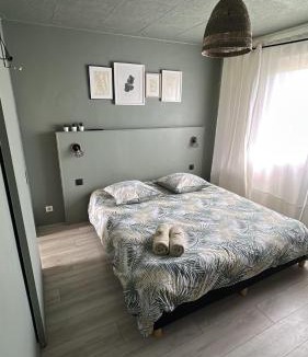 Maisdon-sur-Sevre Villa | La maison coup de cœur de Pont Caffino 9 couchages plus 2 sur demande
