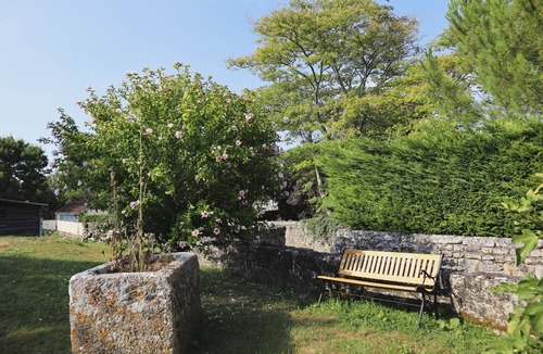 Taillebourg House | La Maison d'à Côté