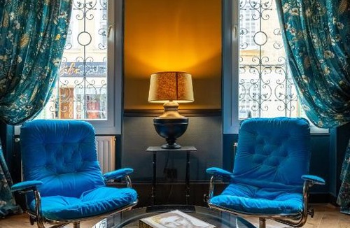 Salon-de-Provence Hotel | La Maison d'été