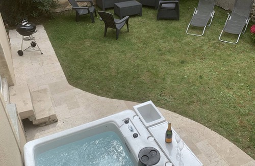 Bayeux House | La maison d'alice spa classé* (classified spa)