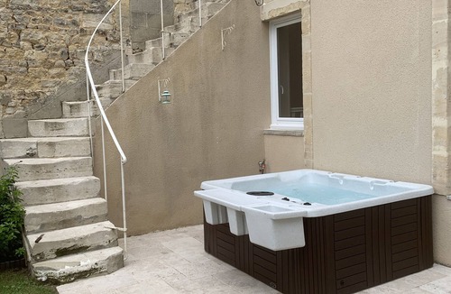 Bayeux House | La maison d'alice spa classé* (classified spa)