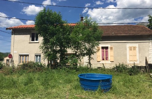 Estenos House | La Maison d'Amélie