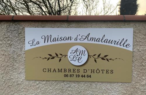 Estancarbon House | La Maison d'Amalaurille