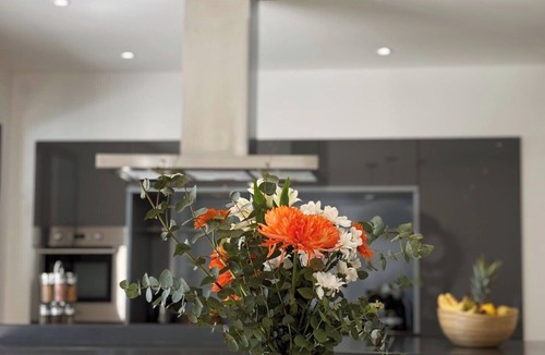 Grignan Villa | La Maison D'ambrine - Villa Grignan