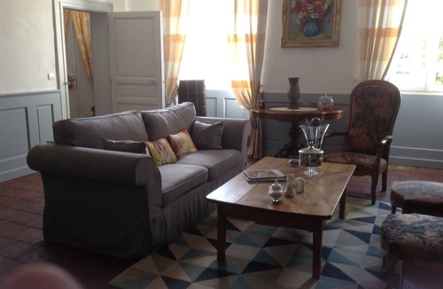 Vic-en-Bigorre Bed & Breakfast | La Maison D'anaïs