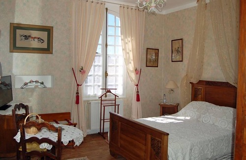 Arzacq-Arraziguet Hotel | La Maison d'Antan