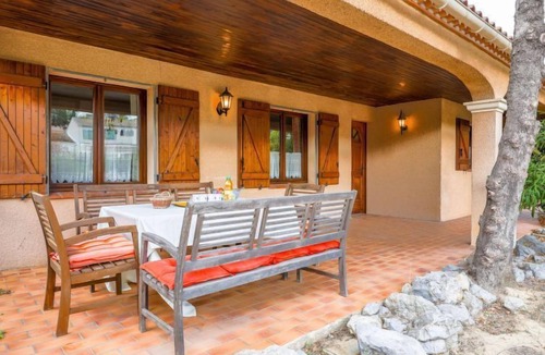 Salles-d'Aude House | La Maison d'Antoine by Interhome