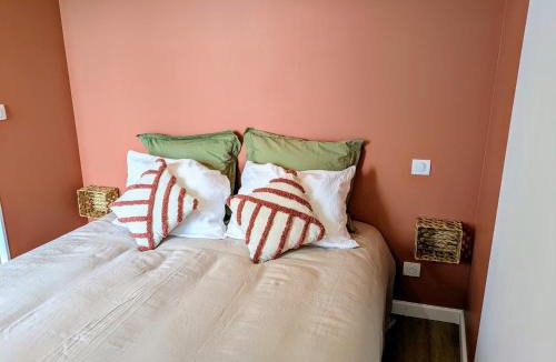 Lapanouse House | La Maison d'Emile