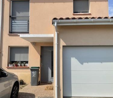 Vernet House | La maison d'emy